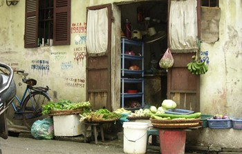 vegetable-sale-in-vietnam-1561862-640x480.jpg